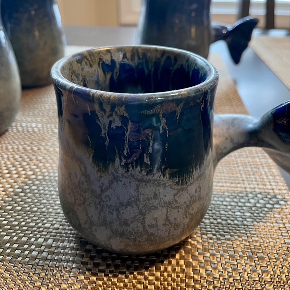 Small whale fin mug - Picture 2 of 2